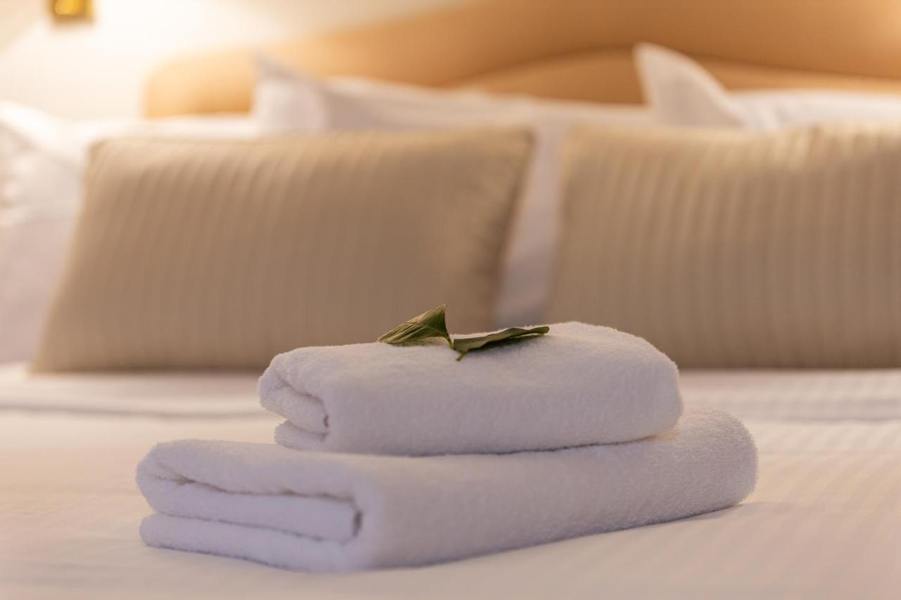 In Marble Hotel Volos Ngoại thất bức ảnh