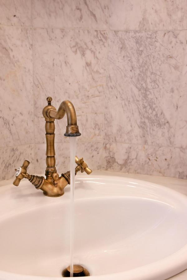 In Marble Hotel Volos Ngoại thất bức ảnh